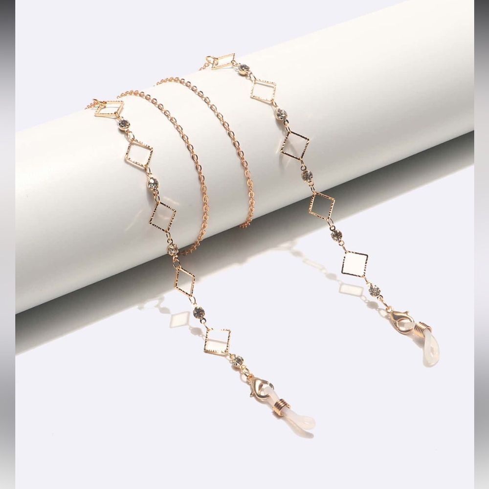 Gold Geometric Eyeglass Chain A1685